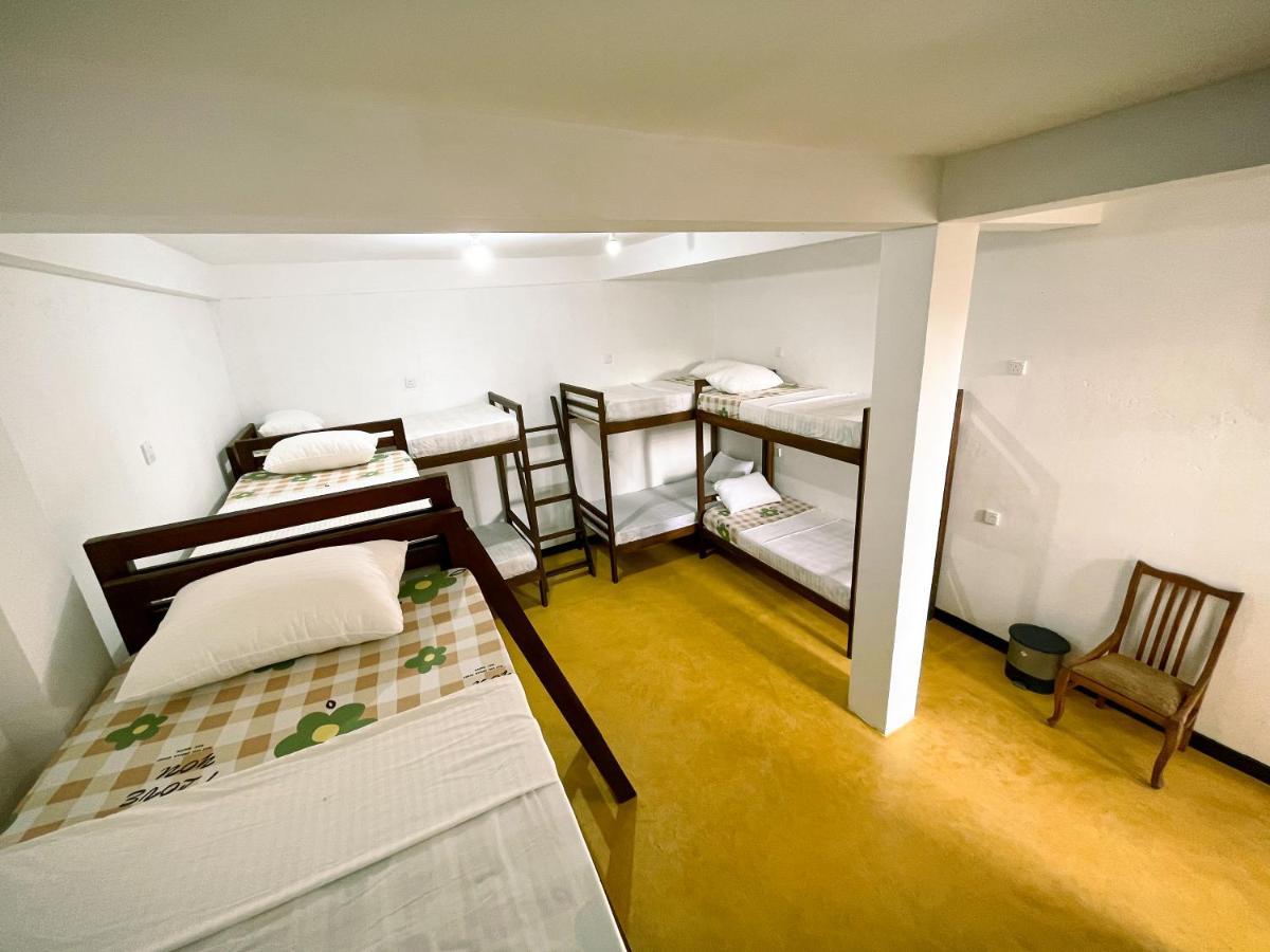 Memories Weligama Hostel Kültér fotó