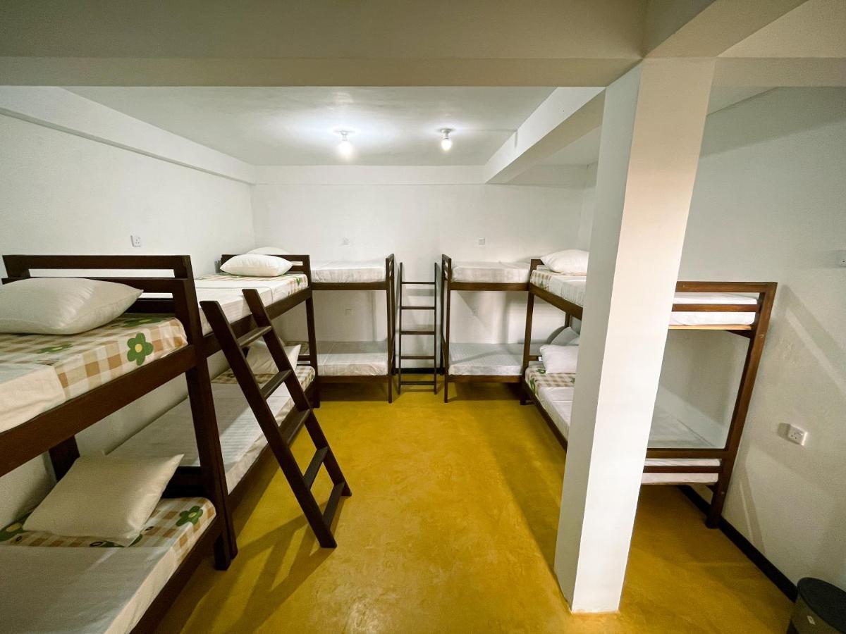 Memories Weligama Hostel Kültér fotó