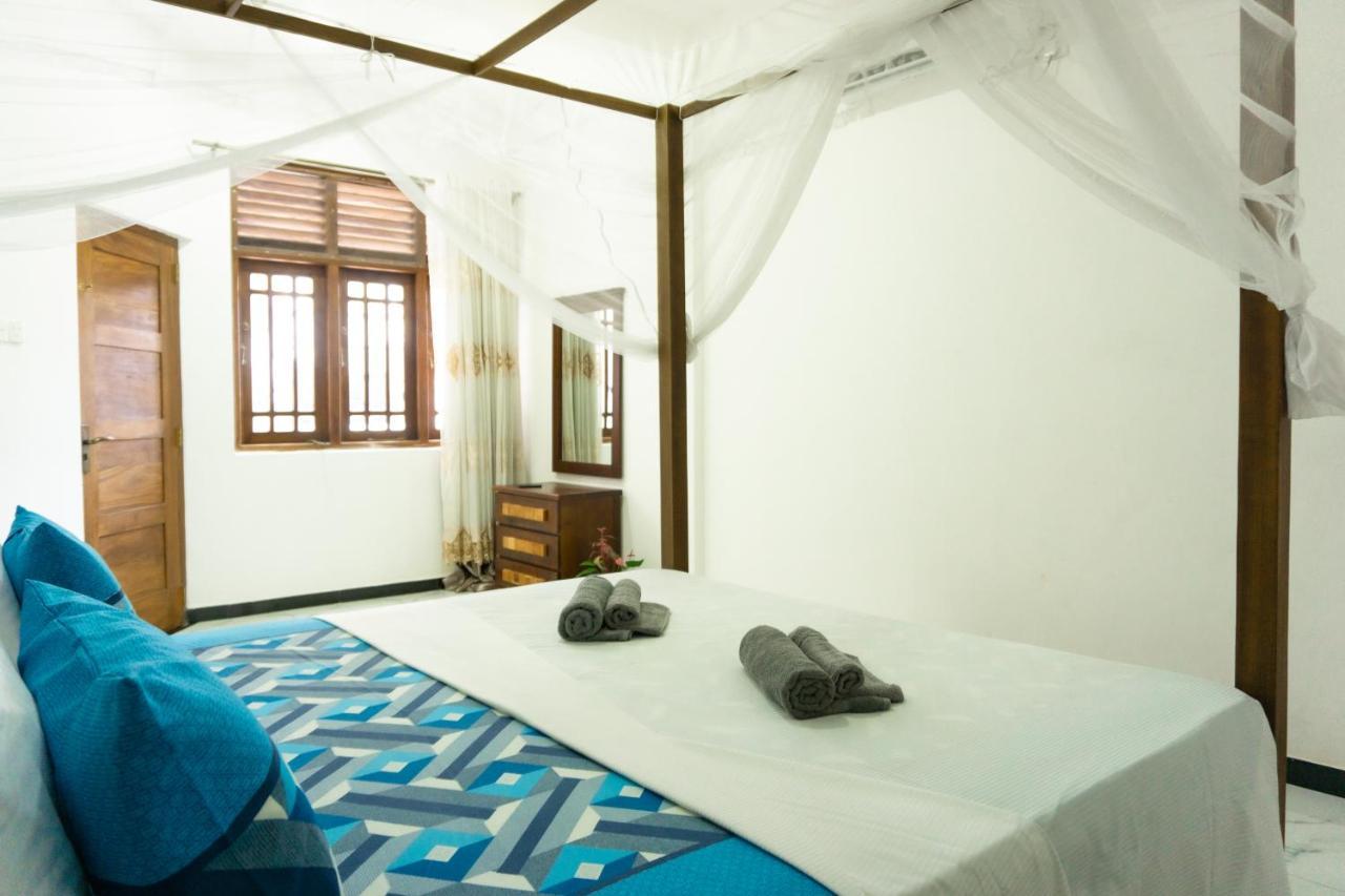 Memories Weligama Hostel Kültér fotó